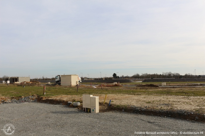 Construction d'une maison contemporaine : terrain